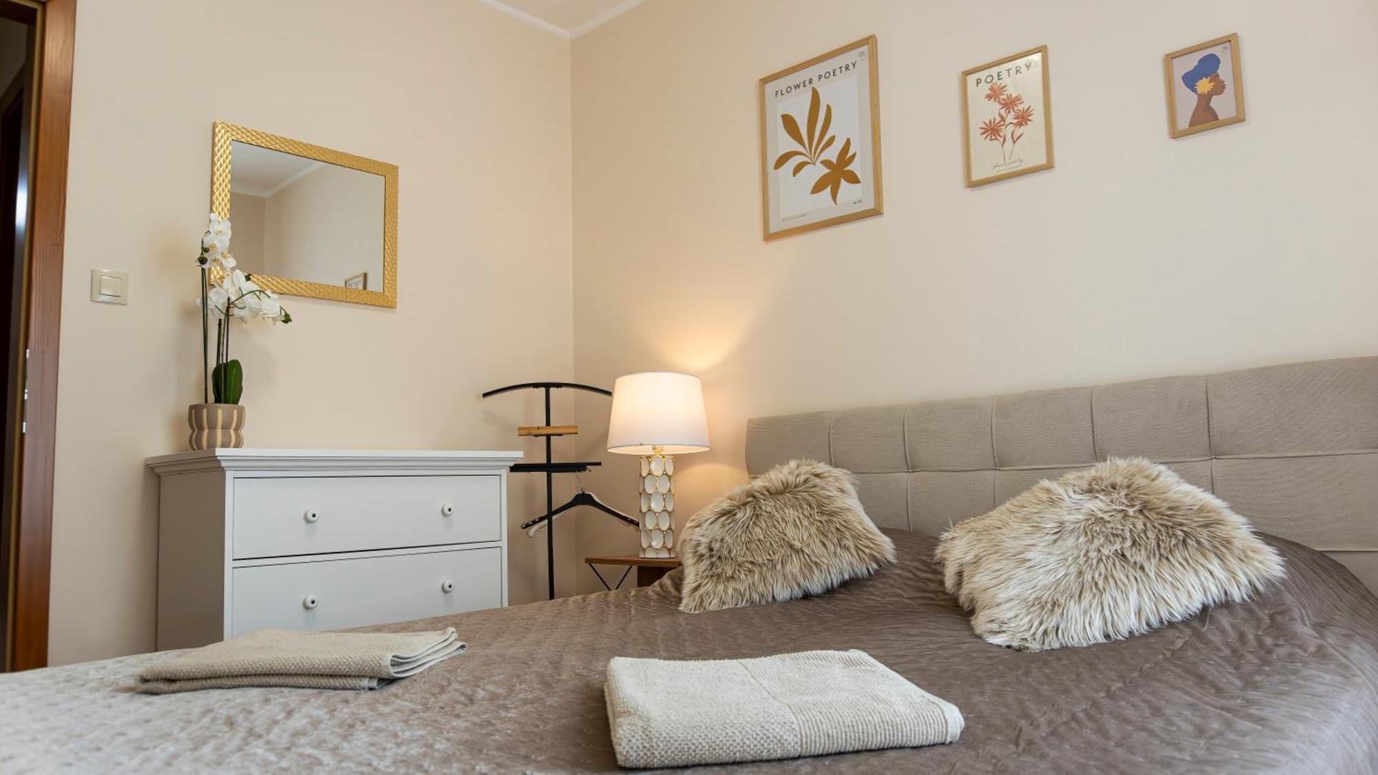 Thermal Irisz Apartman Kiskunhalas Exterior foto